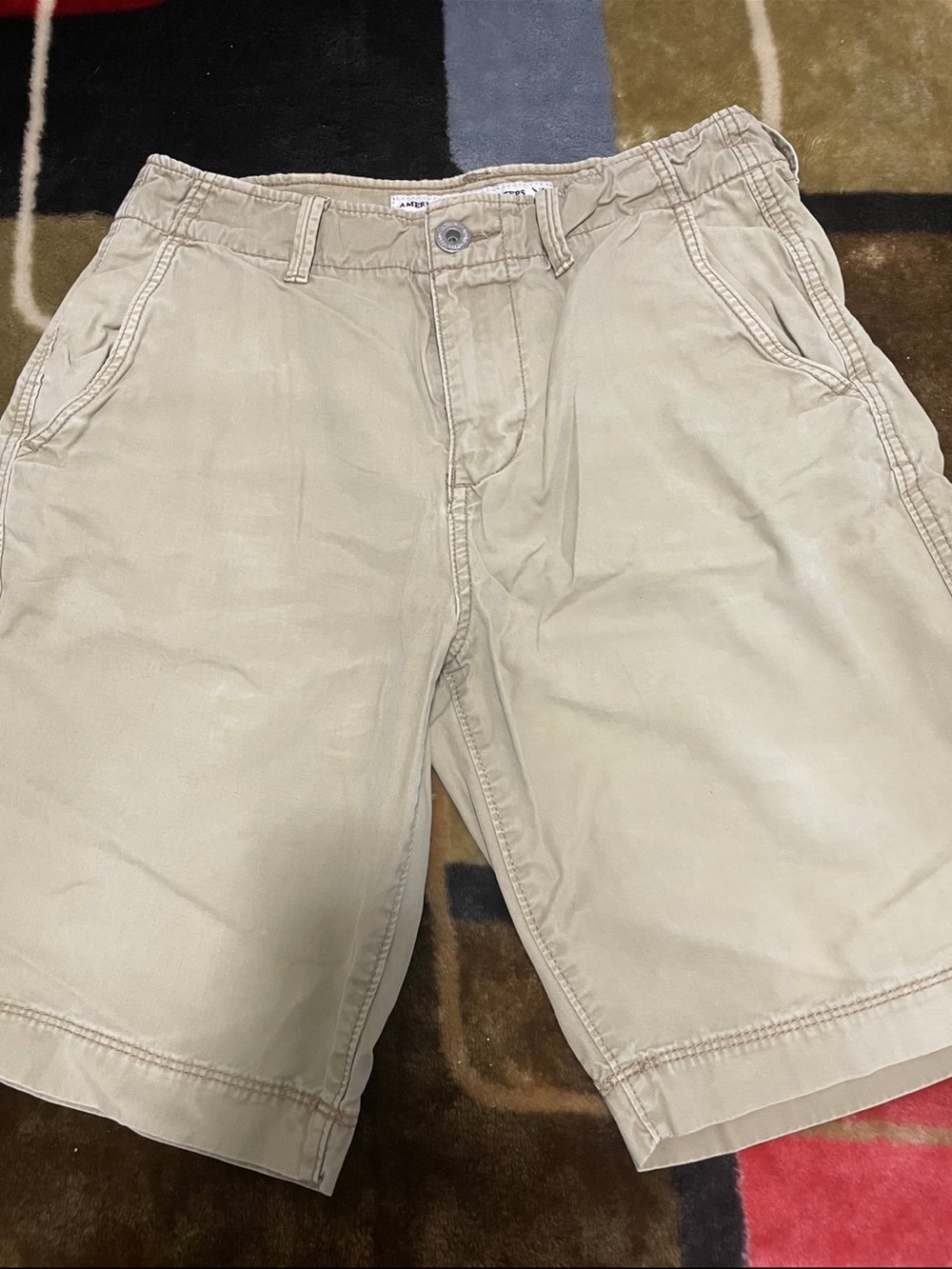American Eagle Outfitters Men’s Classic Beige Button Down Shorts size 30